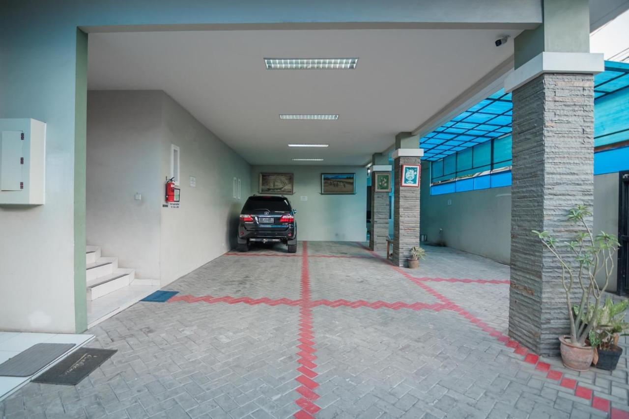 Reddoorz Plus Near Semanggi Jakarta Ngoại thất bức ảnh